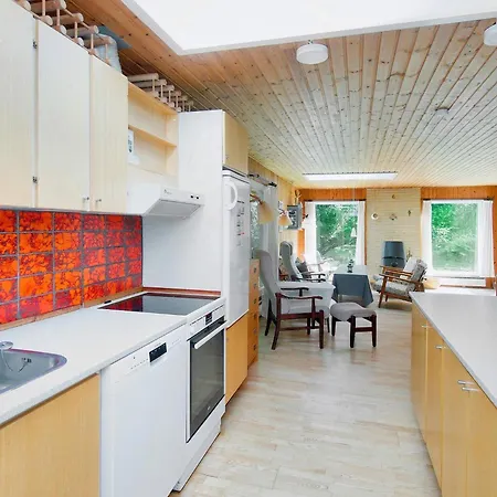 Four-bedroom In 2 Rorvig