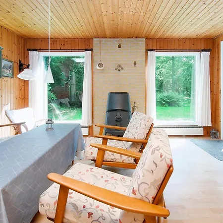 Four-bedroom In 2 Holiday home Rorvig